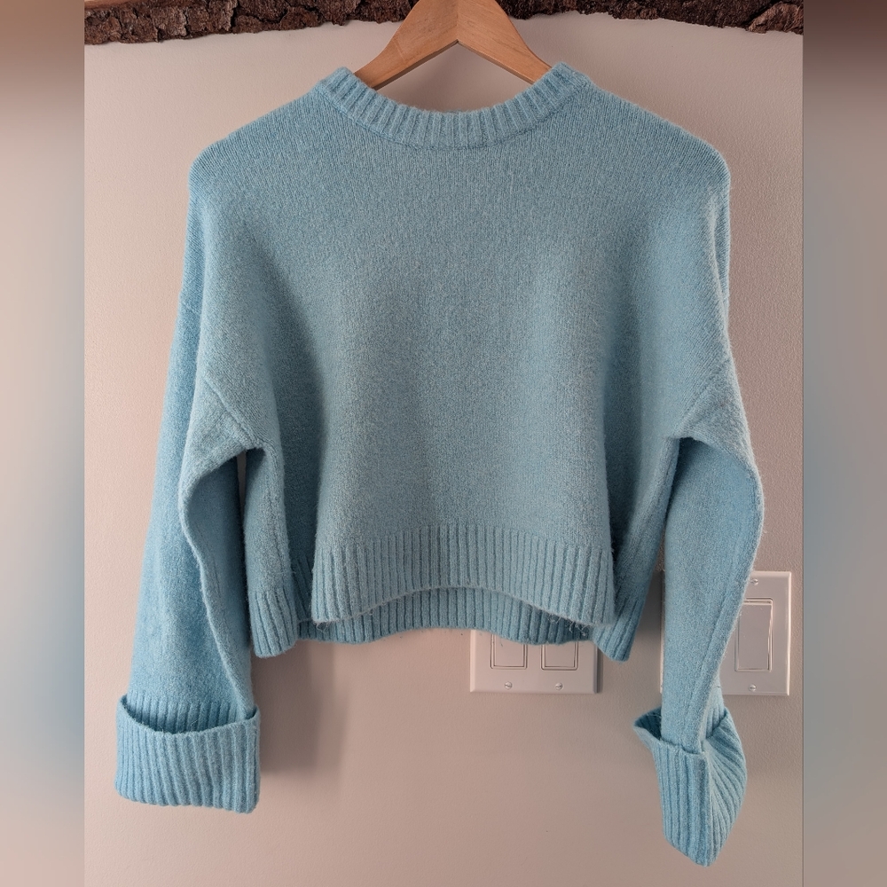 B🖤Angel Sweater